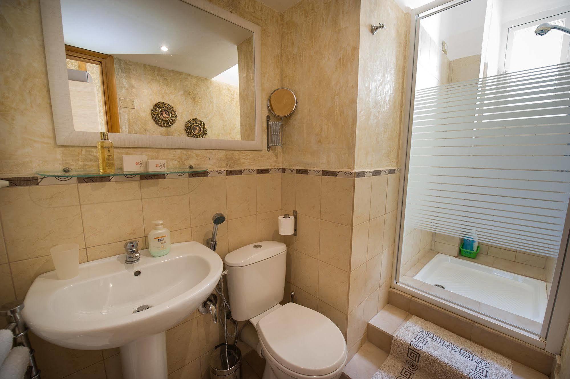Art Domus Reale Bed and Breakfast Ρώμη Εξωτερικό φωτογραφία