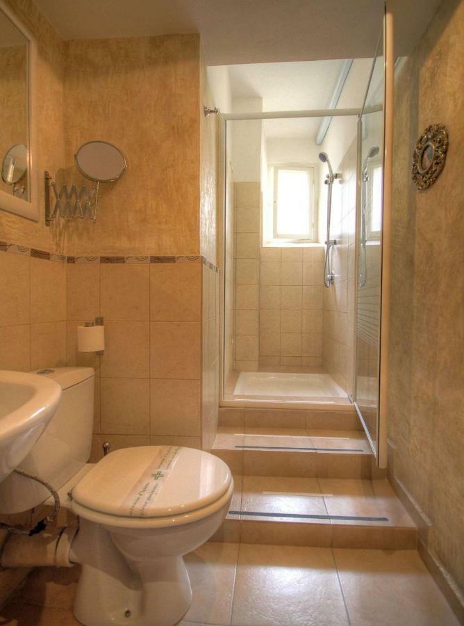 Art Domus Reale Bed and Breakfast Ρώμη Εξωτερικό φωτογραφία