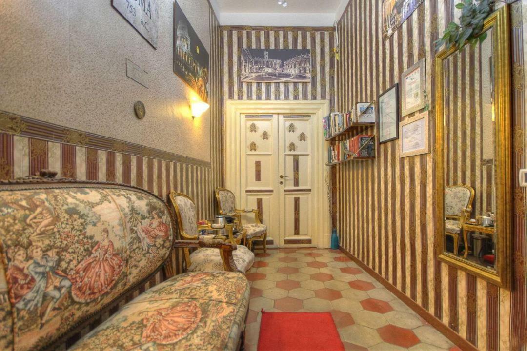 Art Domus Reale Bed and Breakfast Ρώμη Εξωτερικό φωτογραφία